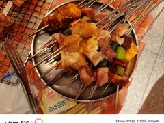 新疆牛肉串-生火火·地摊小炉子烧烤自助.鲜切牛羊肉(龙湖北城天街店)