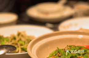 Shacha Pork and String Beans Stir-fry