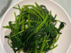 -江城小馆陕南妈妈菜·全球旅行餐厅(钟楼店)