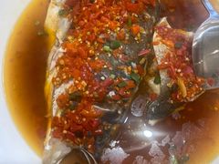 -湘当有饭剁椒鱼头(世茂广场店)