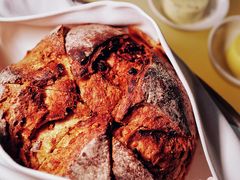 餐前面包-上海和平饭店-华懋阁 The Cathay Room