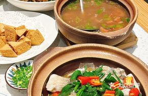 Pork Bone and Lotus Root Soup