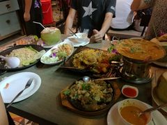 -The Dishes Seafood & Restaurant