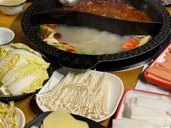 -小志家.鲜牦牛肉牛杂火锅野生菌汤锅