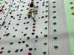 -蓝天攀岩-青少年训练(罗湖益田假日广场店)