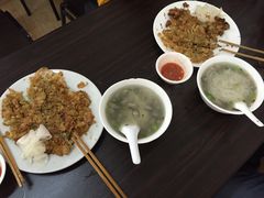 -建国蚵煎蚵面
