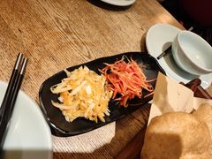 -金牌老碗时尚陕菜(王府井百货店)