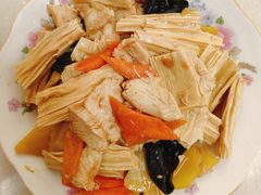 -爱月宝月嫂育儿嫂(太原店)