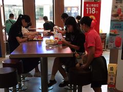 大堂-麦当劳(东急新天地店)