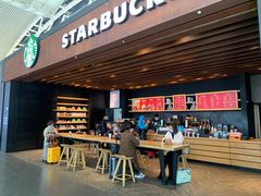 门面-星巴克(广州南站A18检票口楼上)