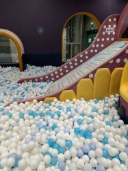 -MELAND CLUB亲子乐园·派对·餐厅(北京芳圆里ID MALL店)