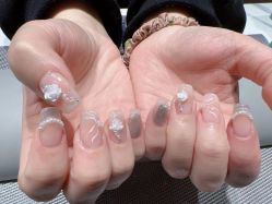 -丽心自助美甲美睫