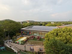 -上海佘山世茂艾美酒店