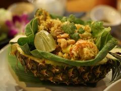 菠萝海鲜炒饭-Phensiri Thai Restaurant