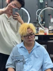 -藤野造型烫发染发