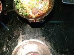 -何师烧烤·香辣蟹·川菜·30年老品牌(太古里旗舰店)