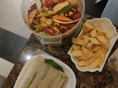 -黄记煌三汁焖锅(渝北金港国际店)
