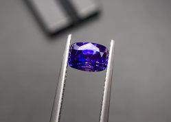 点击看大图 -Cindy Jewelry·钻戒·彩色宝石