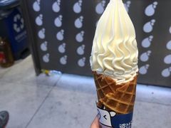 经典华夫牛乳冰淇淋-波比艾斯(国金街店)