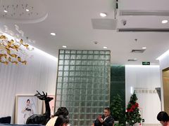 -海马体照相馆(环贸iapm大师爱情店)