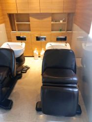 -CARR SALON