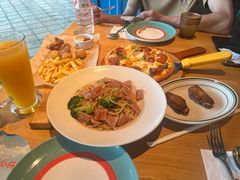 -菲滋意式餐厅(金华银泰城店)