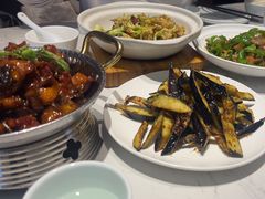 -峨嵋小镇·川菜(勒泰中心店)