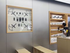 -DJI大疆(深圳华强北曼哈授权体验店)