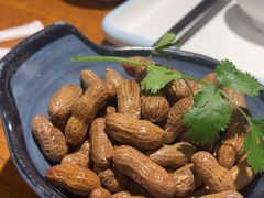 盐水花生-乔街深夜食堂·小龙虾·高压锅生蚝(杭州总店)