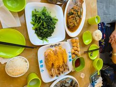 -小海豚•老字号海鲜餐厅(天涯店)