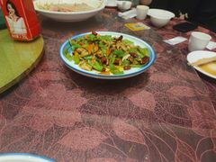 -镜泊湖酒家(兴华街金鼎店)
