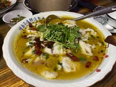 -胖子酸菜鱼(笛扬路店)