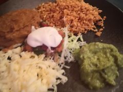 -Pistolera Mexican Cantina女枪手墨西哥餐厅(碧云路店)