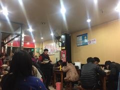 大堂-潘国仙耳光馄饨(黄家阙路店)