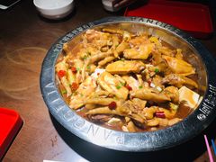 鸡翅煲-胖哥俩肉蟹煲(湖滨银泰in77店)