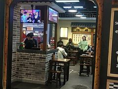 门面-黑白电视长沙小吃(美林M·LIVE天地东座店)