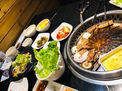 -木槿花韩式炭烤·熟成肉工坊(孙文东路店)