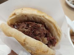-闫家驴肉老店(华电一校店)