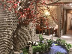 -万重锦·人文川菜馆(骡马市店)