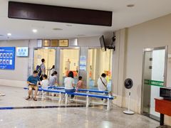-同人紫荆文体中心·游泳馆(紫荆大厦店)