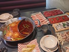 -由衷贵州酸汤牛肉火锅(新桥店)