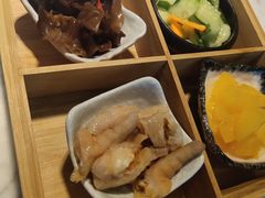 -轻捞慢起面馆(新世界百货店)