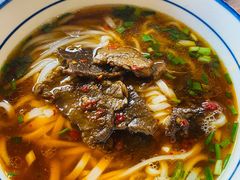 -矮子粉店1985·长沙米粉(湘春路店)