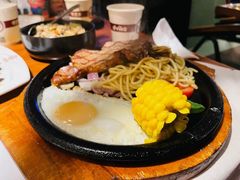 -德意客意式餐厅·生日聚会(东兴北仑店)