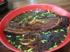 -小龙大肉面馆