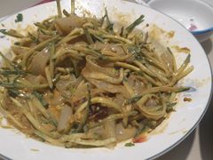 麻酱大拉皮-老码头黑皮肘子锅包肉(赣水路店)