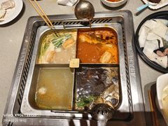 -海底捞火锅(让胡路万达店)