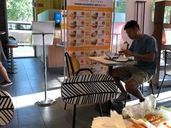 -麦当劳(欢乐谷店)