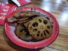 -老三样·美食研究中心(世贸路店)