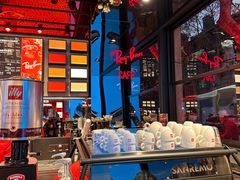 店内环境-Ray·Ban雷朋(淮海中路店)